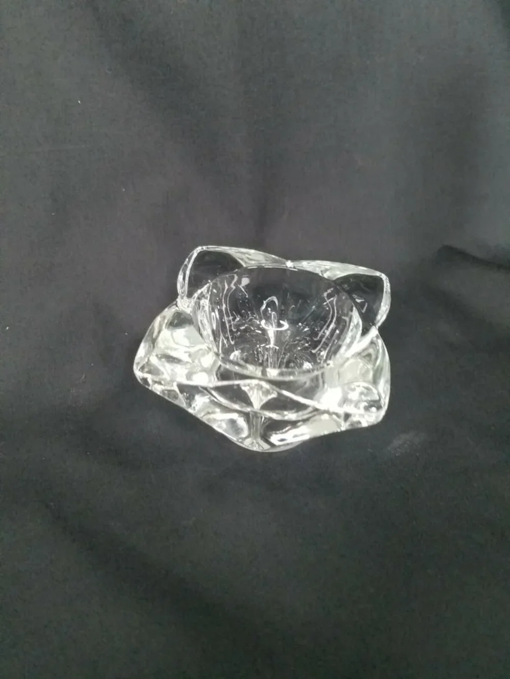 Vintage Pair of  Indiana Glass Co. Tulip Taper Candle Holders Petal Shaped